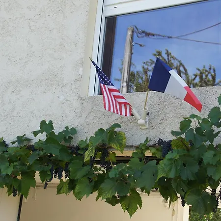 Le Logis Du Vendangeur Holiday home Champillon