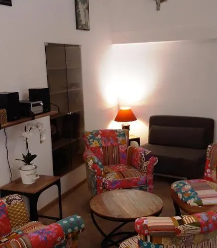 Le Logis Du Vendangeur Holiday home Champillon